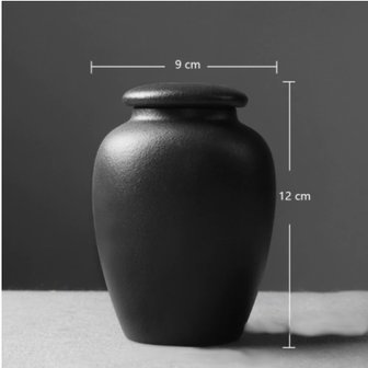 Midi Urn 'Ceramic Black' - AU005D